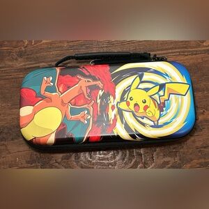 Nintendo Switch Carrying Case Pokémon Charizard/Pikachu Holds Switch &‎ 10 Games